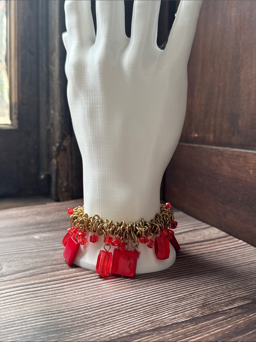 Boho Gold Chain stretch Bracelet with Red Glass Charms